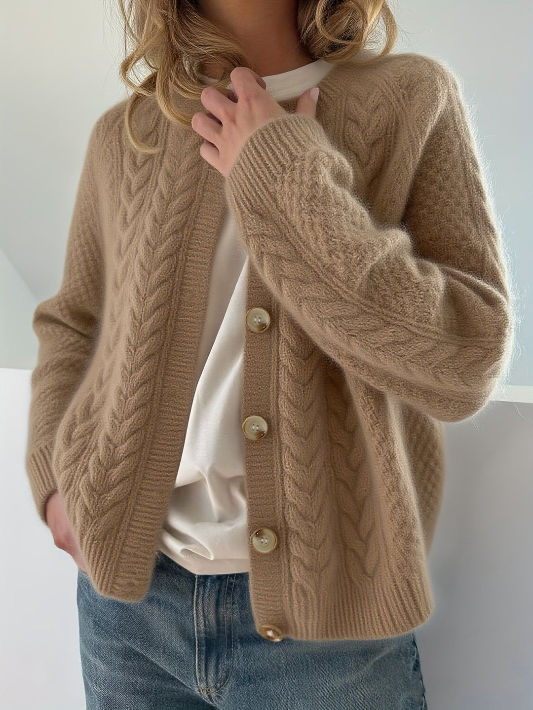 Darcella - Knitted Cardigan
