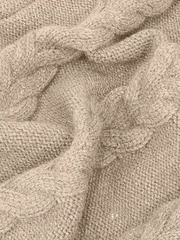 Narda - Cable Knitted Turtleneck