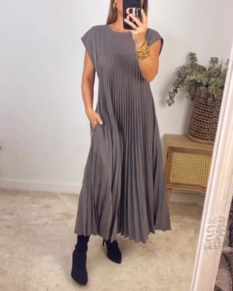Bonnie - Pleated Maxi Dress