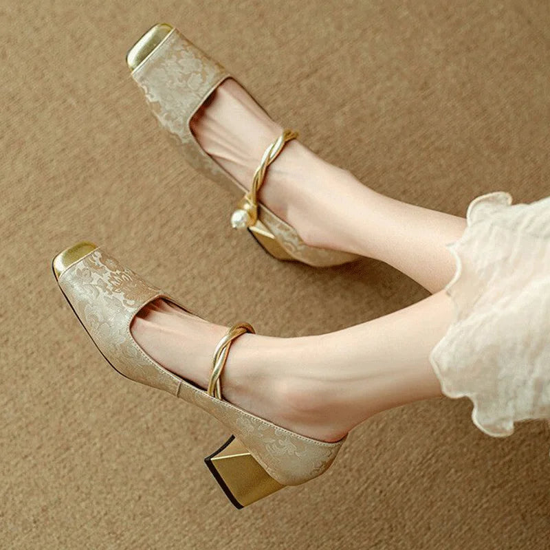 Hilly - Square Toe Heels