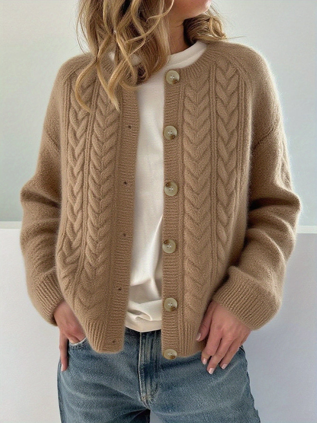 Darcella - Knitted Cardigan
