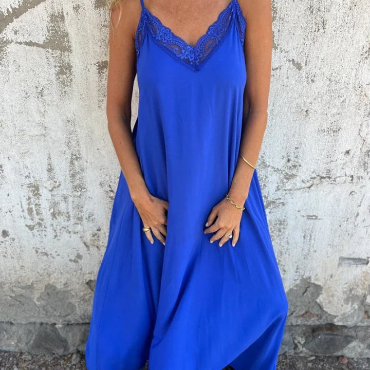 Carolina - Elegant Sleeveless Dress